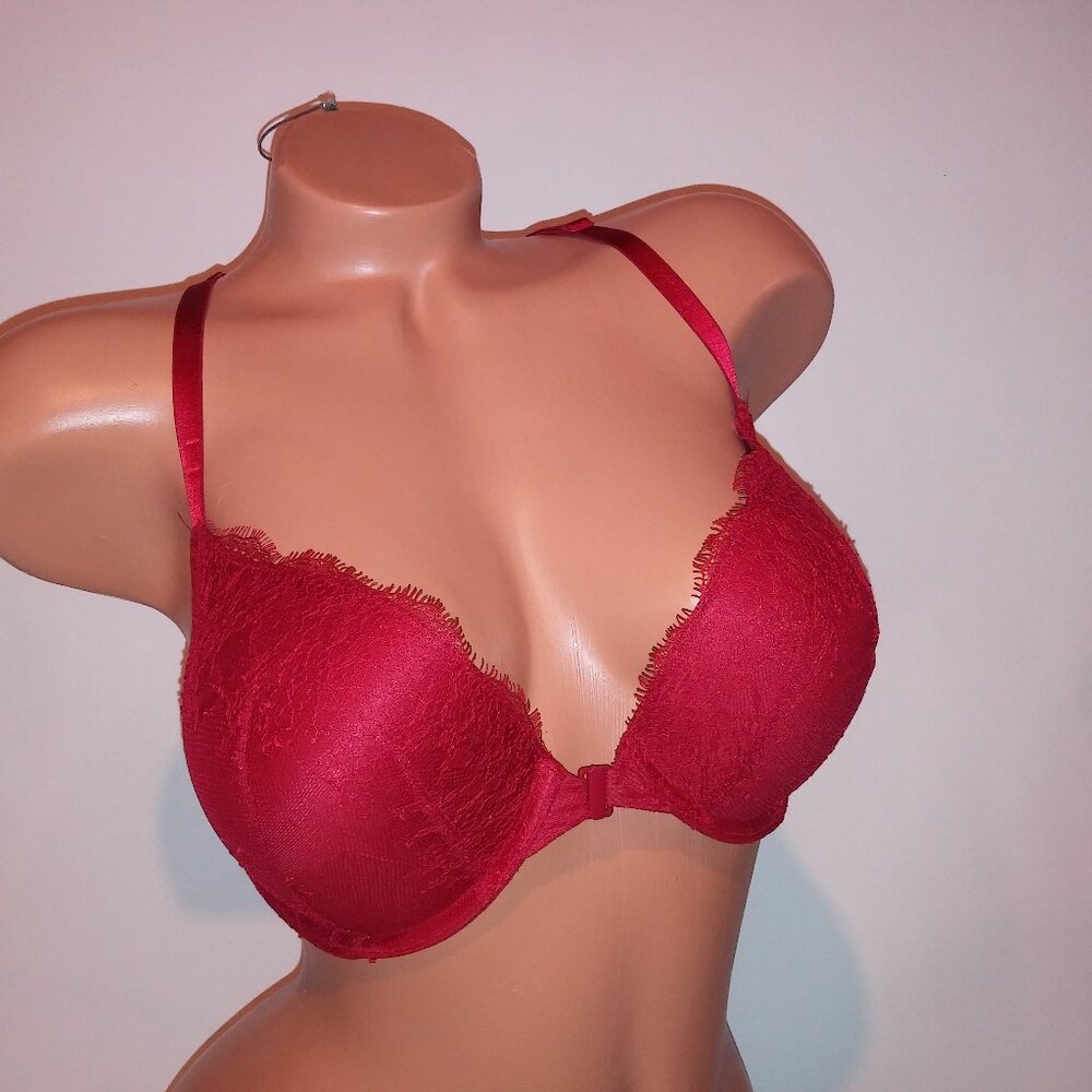 Victoria Secret Bra 32DDD Very Sexy Push Up Red Chantilly Lace Front Close Racer